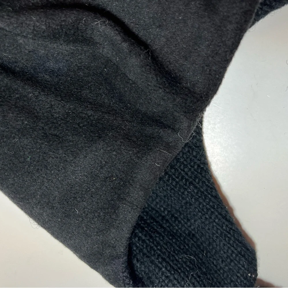 White Skull Design on Black 100% Nepalese Wool Winter Hat with Pom Pom Ties - Picture 4 of 5